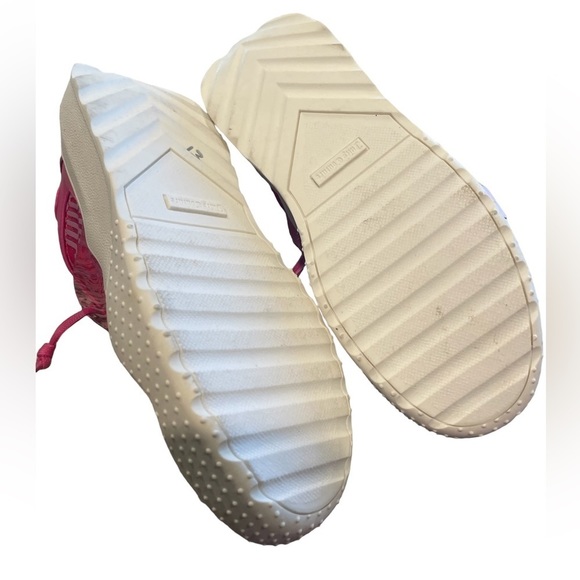 Juicy Couture Women's Dyanna Sneakers - Picture 2 of 9